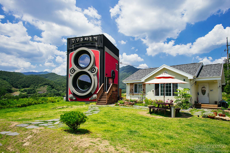 Dreamy Camera Cafe in Yangpyeong, South Korea