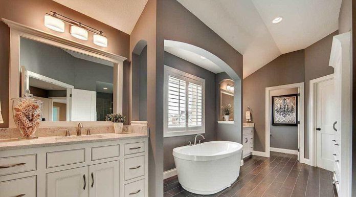 How to Create a Craftsman Bathroom